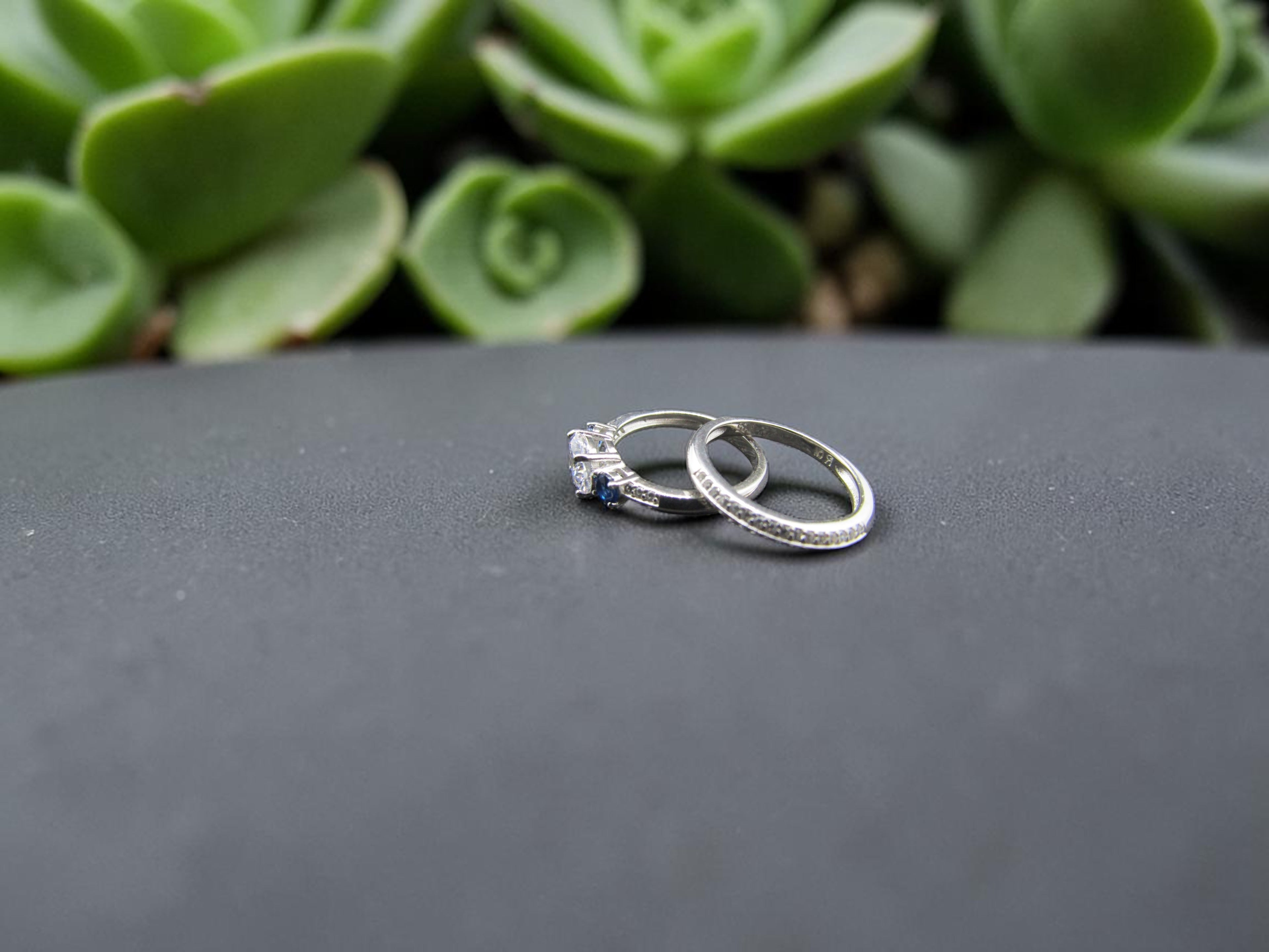 Dúo de Anillos Plata Estilo Corona Real Azul