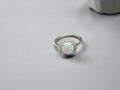 Anillo de Plata Corona de Ópalo Blanco Mujer
