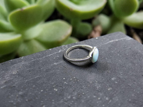Anillo de Plata y Piedra Larimar Natural