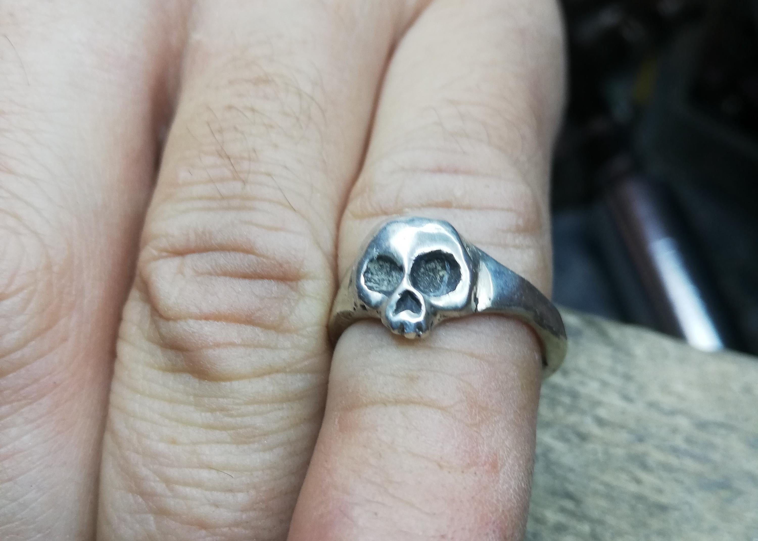 Anillo Mini Calavera de Plata